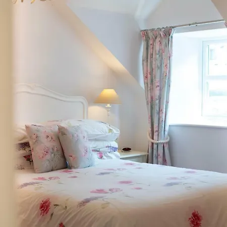 Barnes Fell בית הארחה